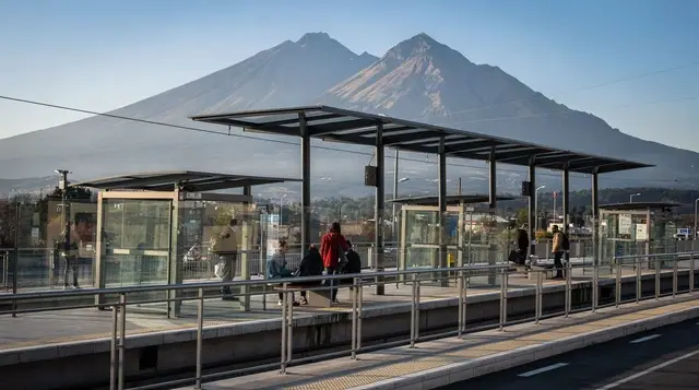 MyCiTi buses and the train question