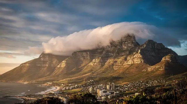 Reading Table Mountain's weather